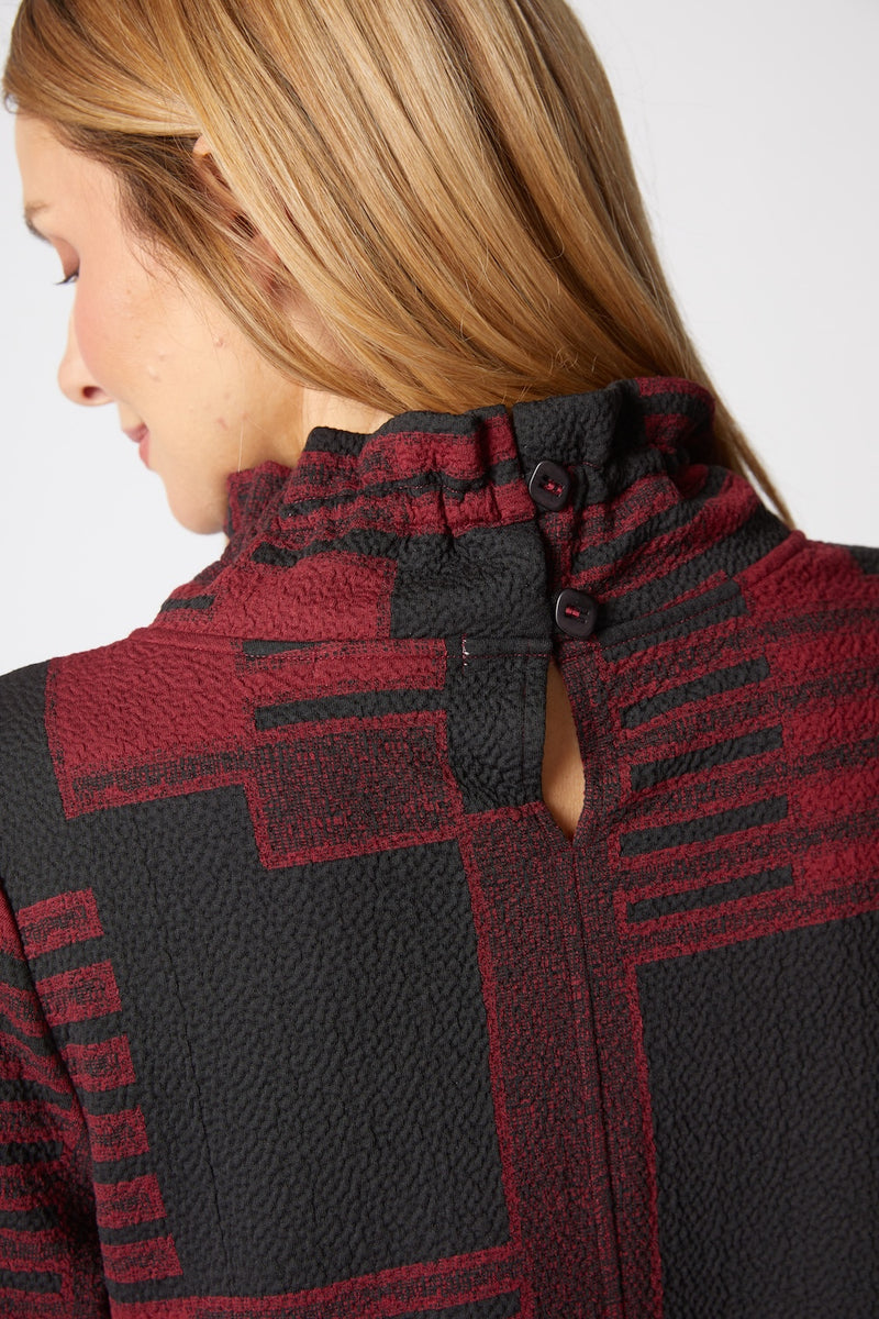 Habitat Fair and Square One Pullover