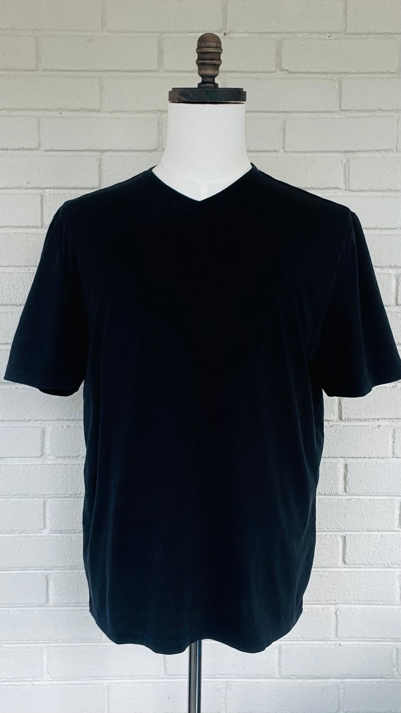 Mododoc Woodland Hills Short Sleeve V-Neck Tee - Multiple Colors