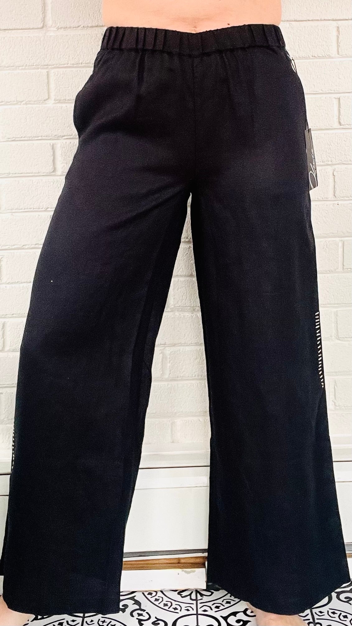 Olivia by Habitat Linen Handstitch Ankle Pant - Multiple Colors