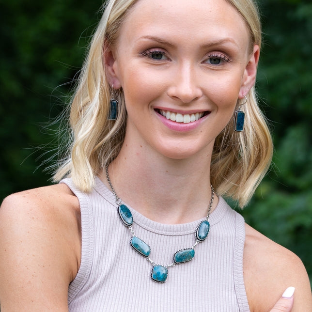 Anju Jewelry Kashi Stone Bib Necklace - Multiple Stones