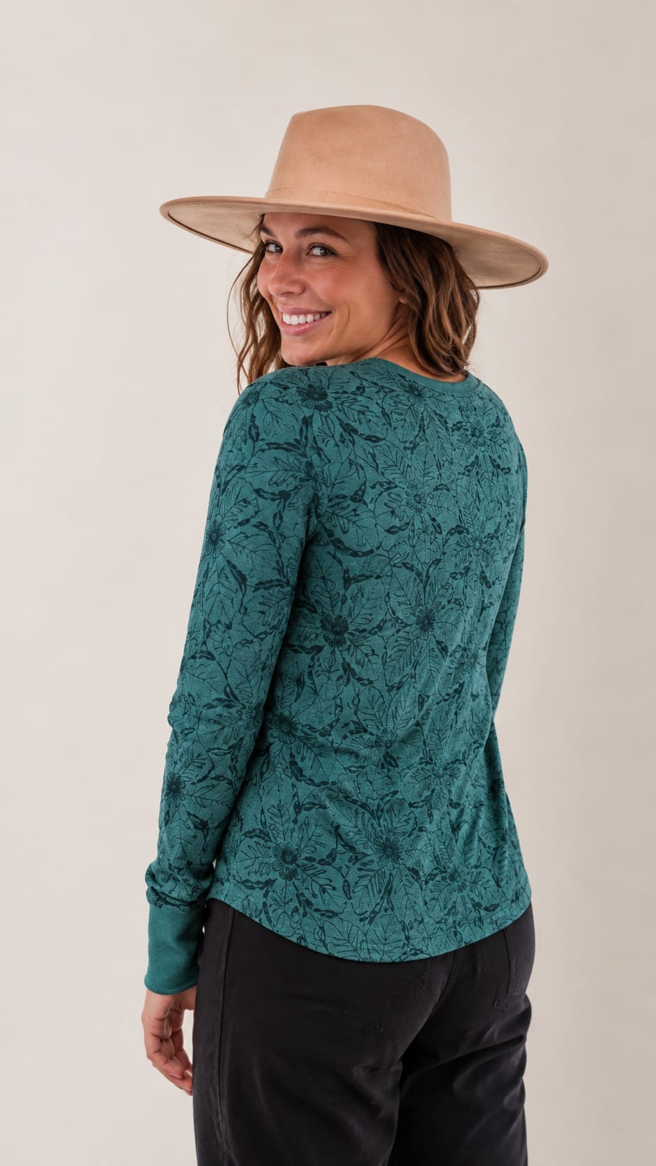 Aventura Tops Aventura Sylvan Long Sleeve Top Aventura Sylvan Long Sleeve Top