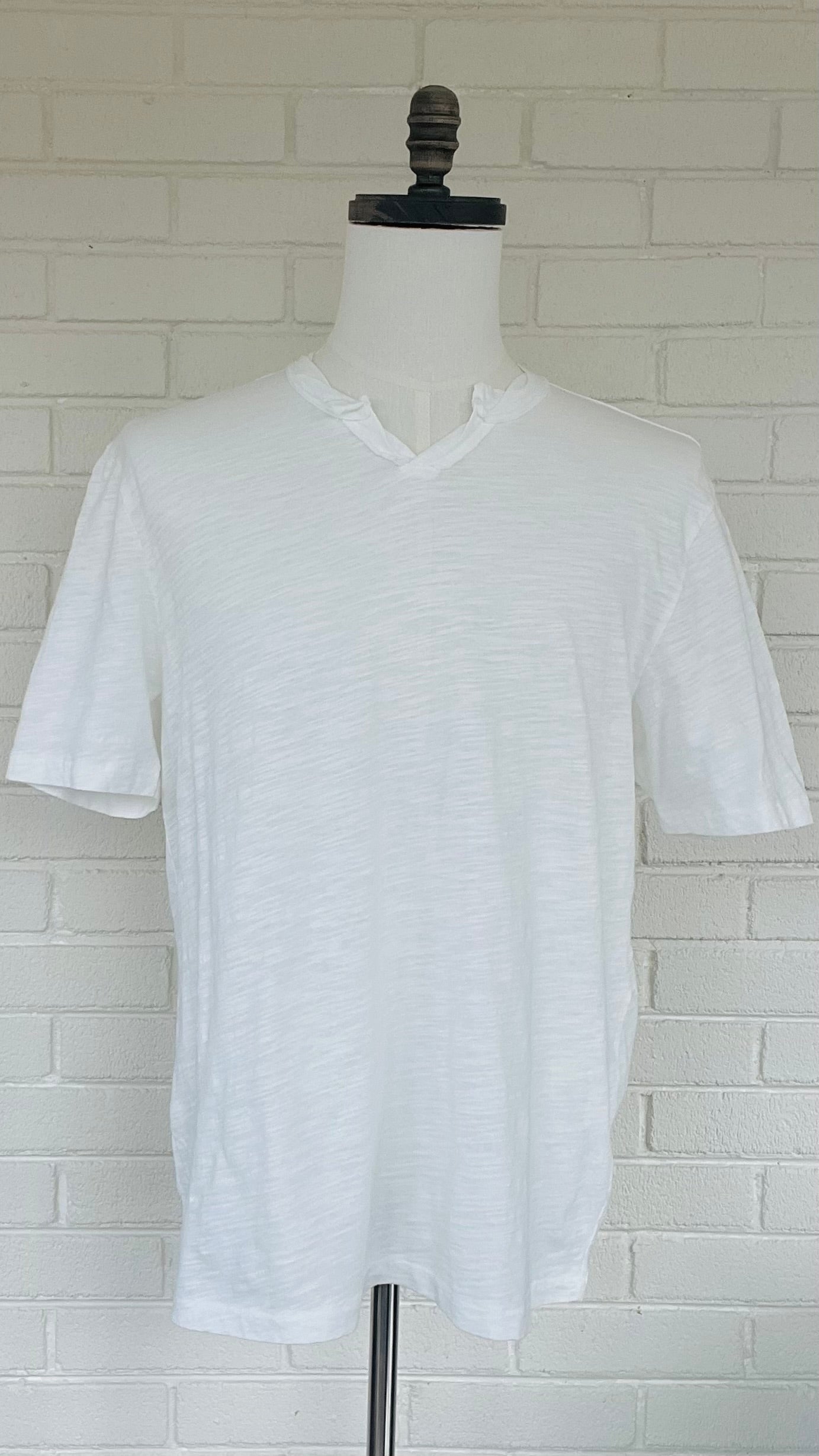 Mododoc Malibu Short Sleeve Notch V-Neck Tee - Multiple Colors