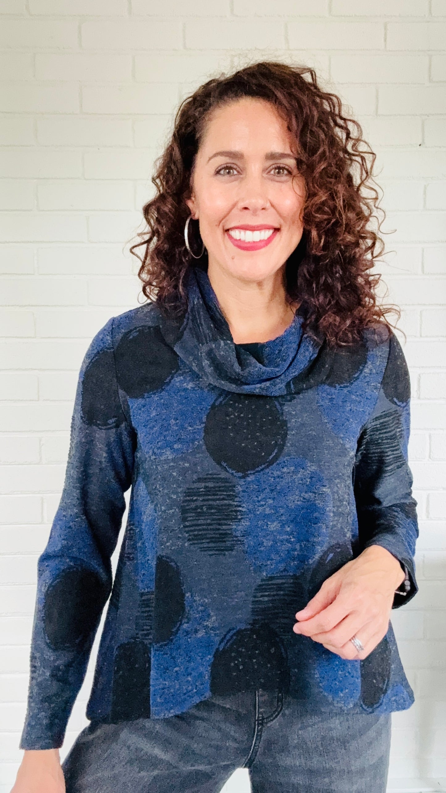 Olivia by Habitat Novelty Knits Keynote Cowl Topper