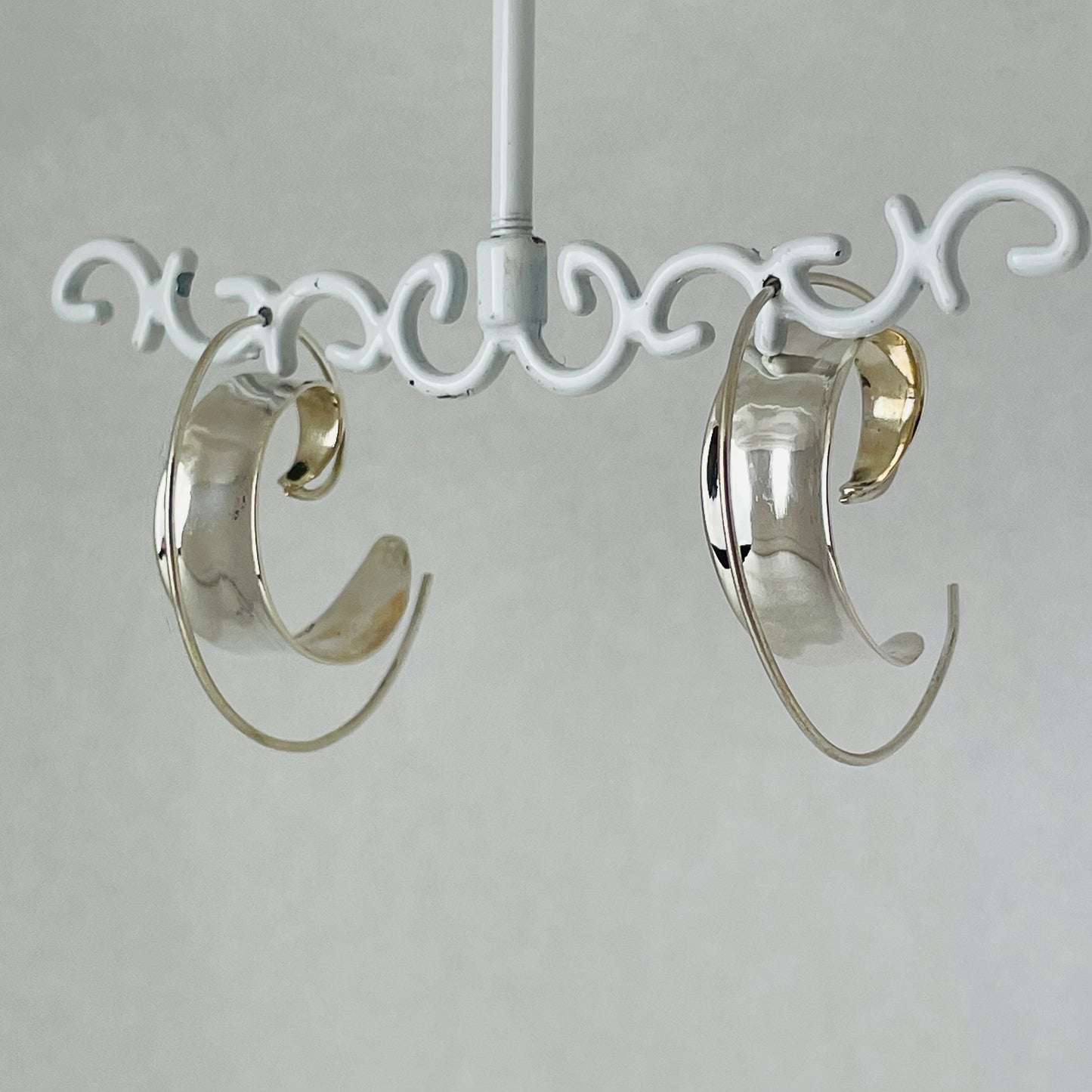 L.E. Leonard Jewelry Earwire Swirl Earrings