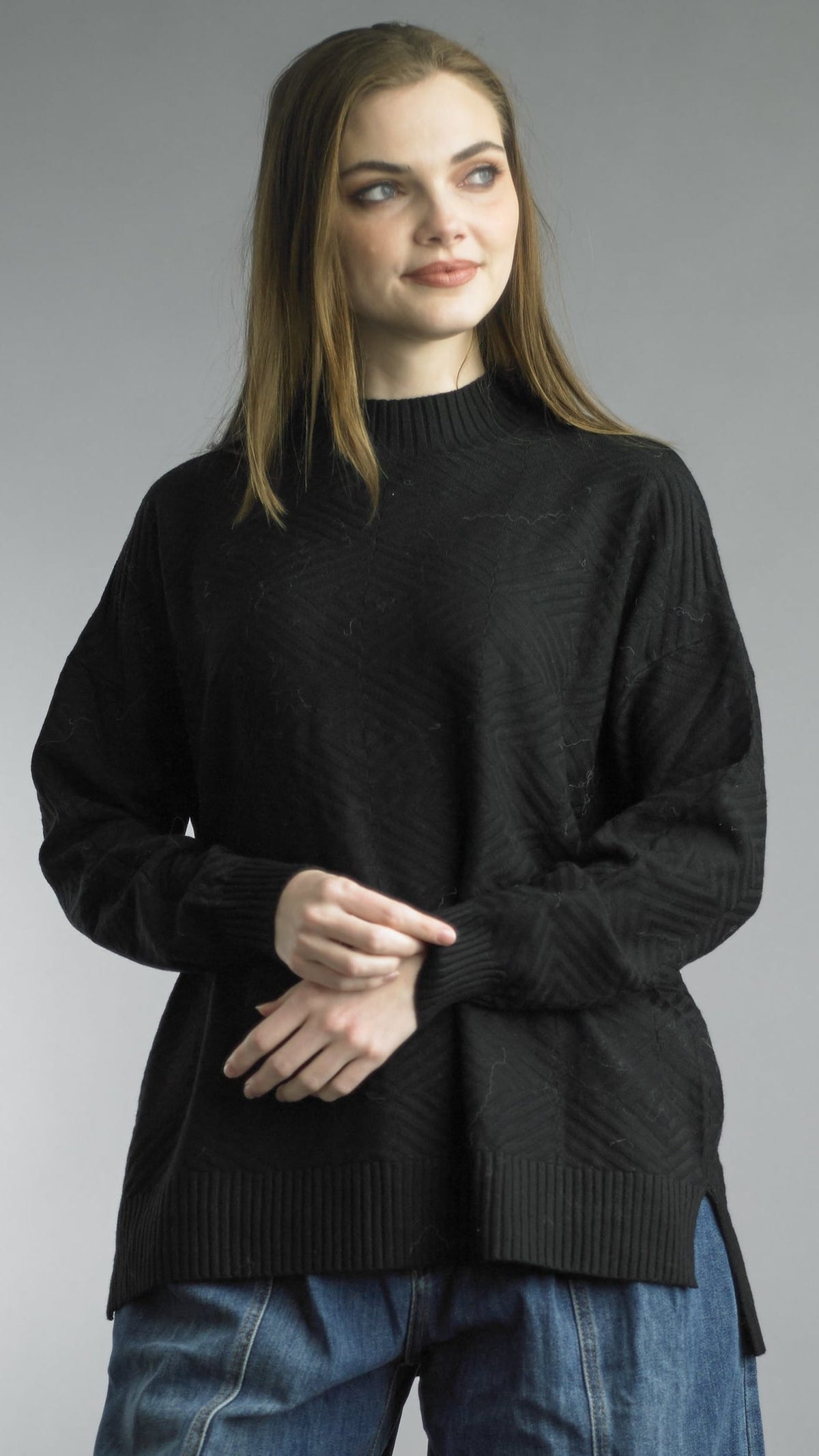 Tempo Paris Sweaters Tempo Paris Oversized Hi-Low Sweater Tempo Paris Oversized Hi-Low Sweater