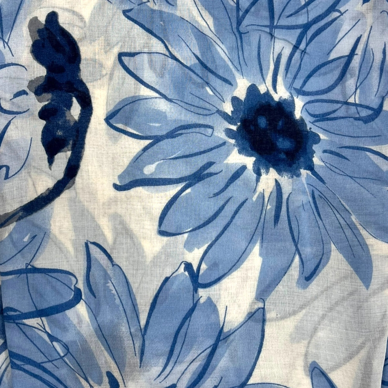 London Scarves Big Daisy Print Scarf