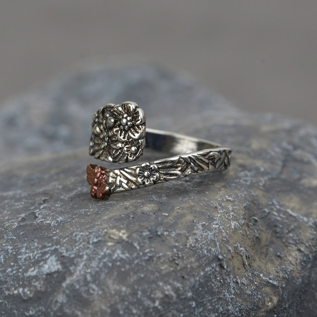 Mildstyles Flower and Bee Spoon Ring