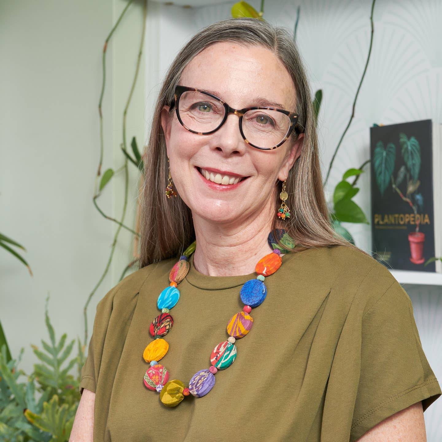 World Finds Kantha Dotted Disc Necklace