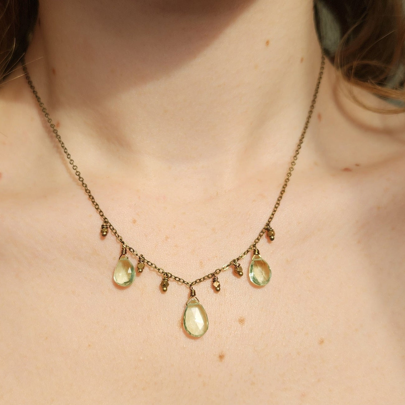 Edgy Petal Green Amethyst Boho Necklace