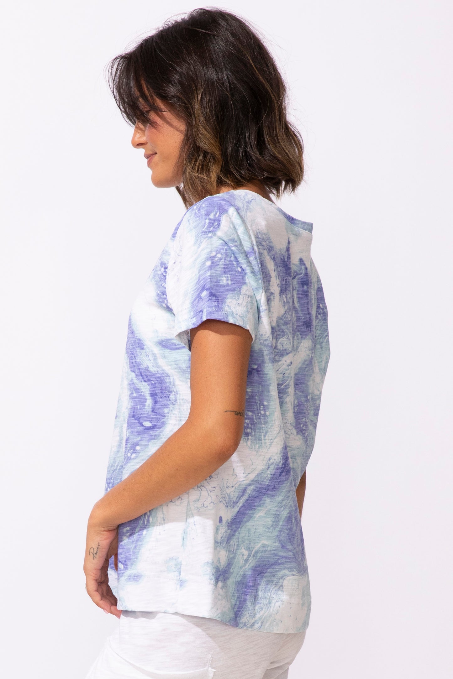 Escape Ocean Marble V-Neck Tee