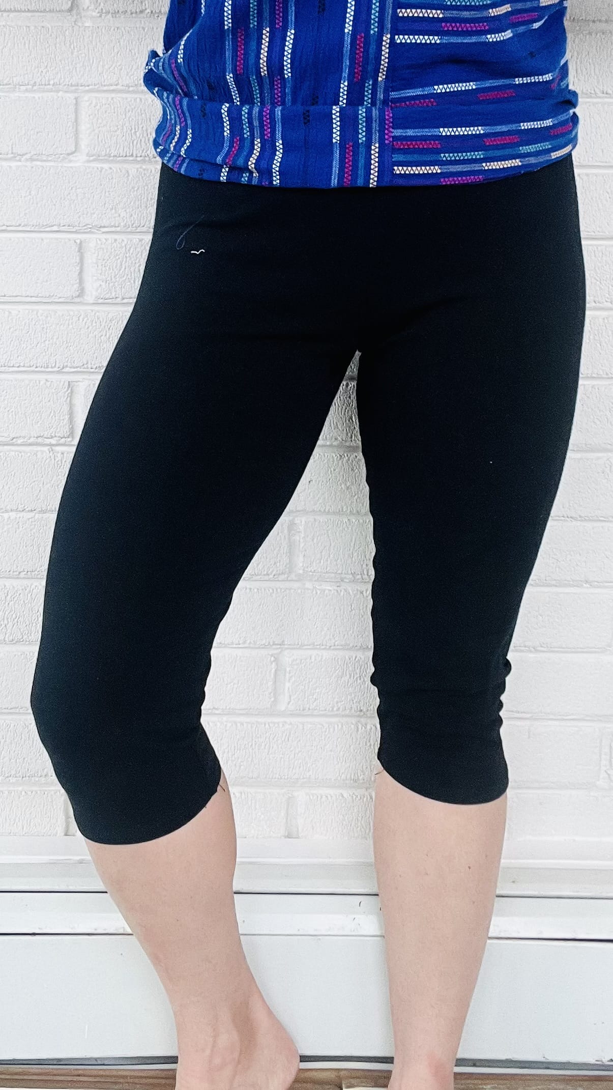 Cut Loose Leggings Cut Loose Cotton/Spandex Knee Legging Cut Loose Cotton/Spandex Knee Legging