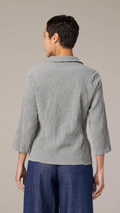 Cut Loose Blouses Cut Loose Grey Stripe Crinkle 3/4 Sleeve Shirt Cut Loose Grey Stripe Crinkle 3/4 Sleeve Shirt