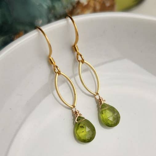 Edgy Petal Earrings Edgy Petal Green Peridot Dainty Gold Marquis Earrings Edgy Petal Green Peridot Dainty Gold Marquis Earrings