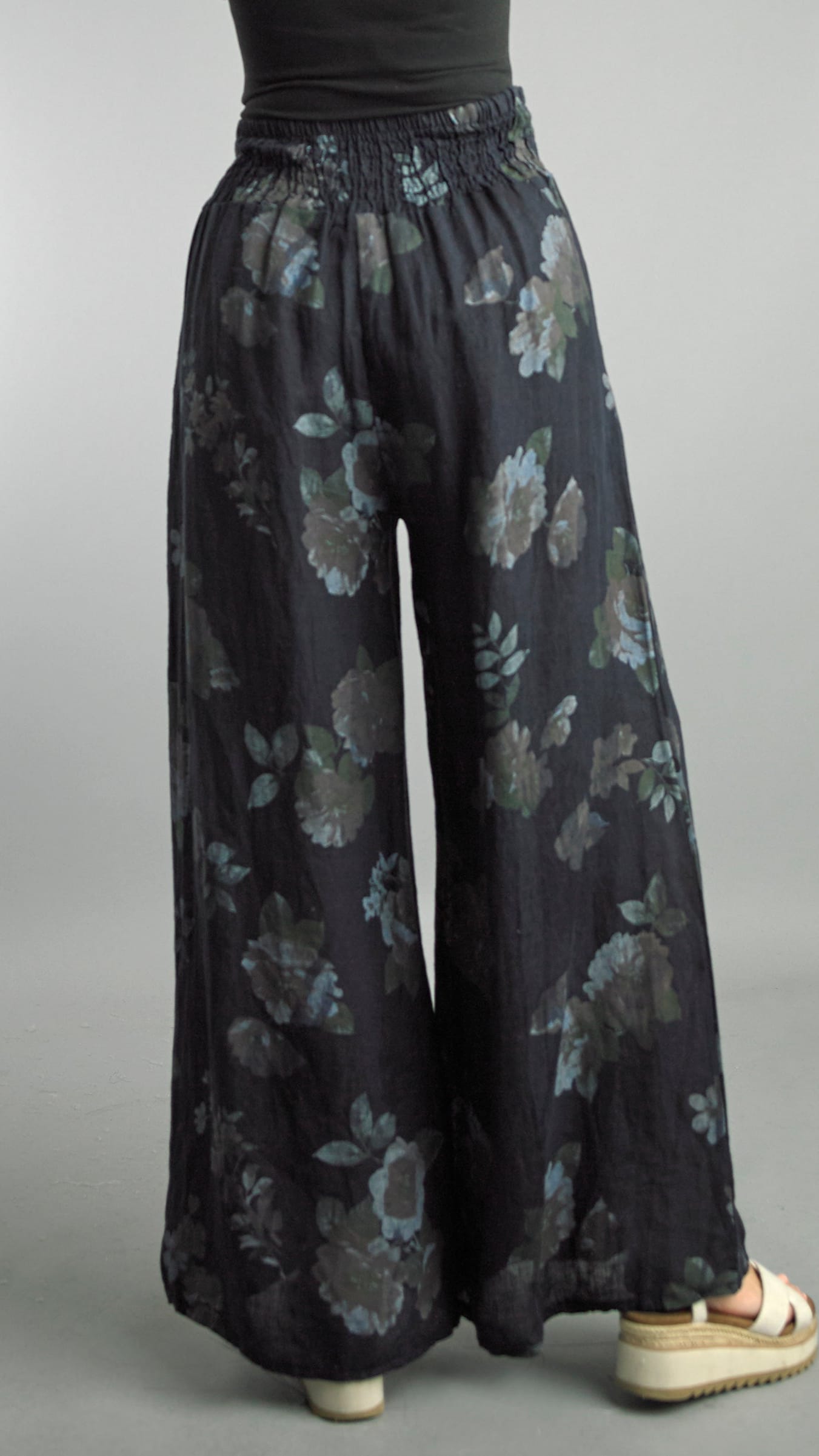Tempo Paris Pants Tempo Paris Floral Linen Wide Leg Pant Tempo Paris Floral Linen Wide Leg Pant