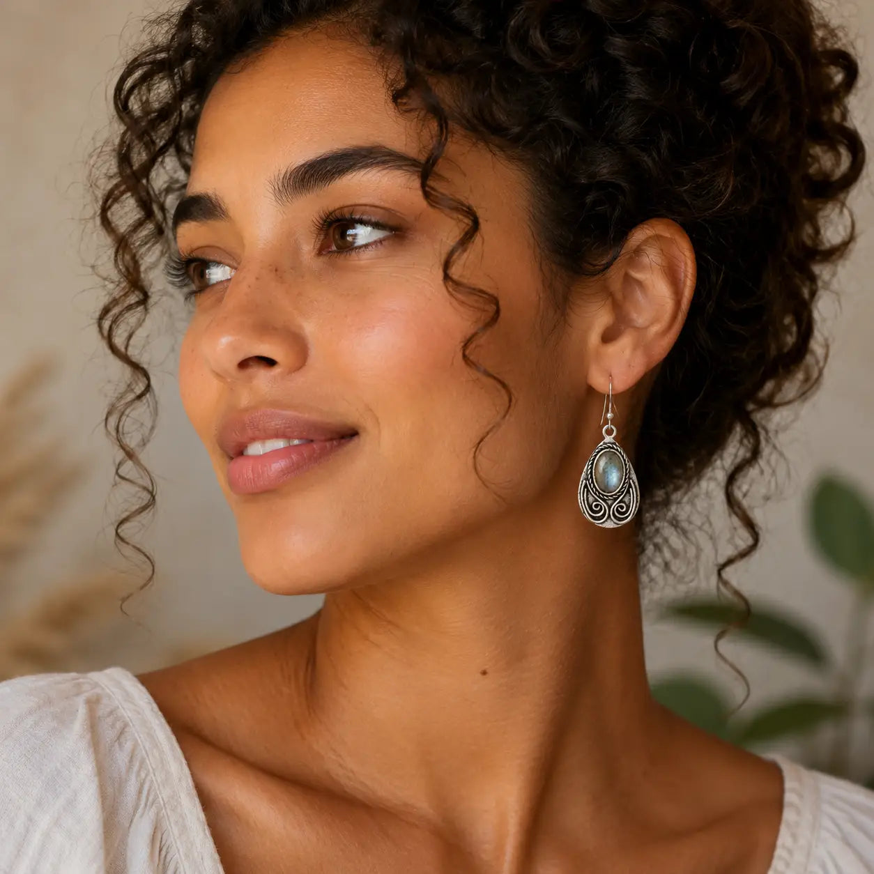 Anju Jewelry Earrings Anju Jewelry Labradorite Antique Earrings Anju Jewelry Labradorite Antique Earrings