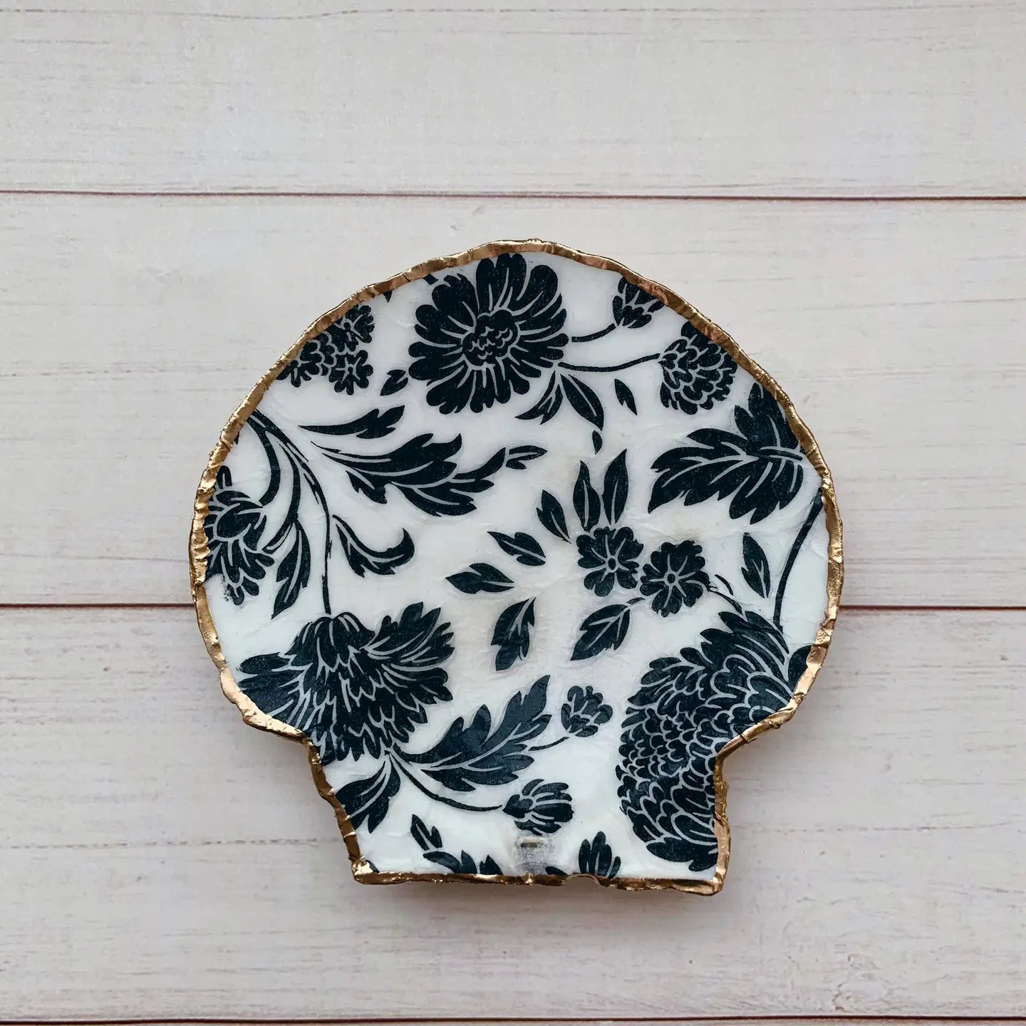 Serenity Shells Dish - Multiple Prints