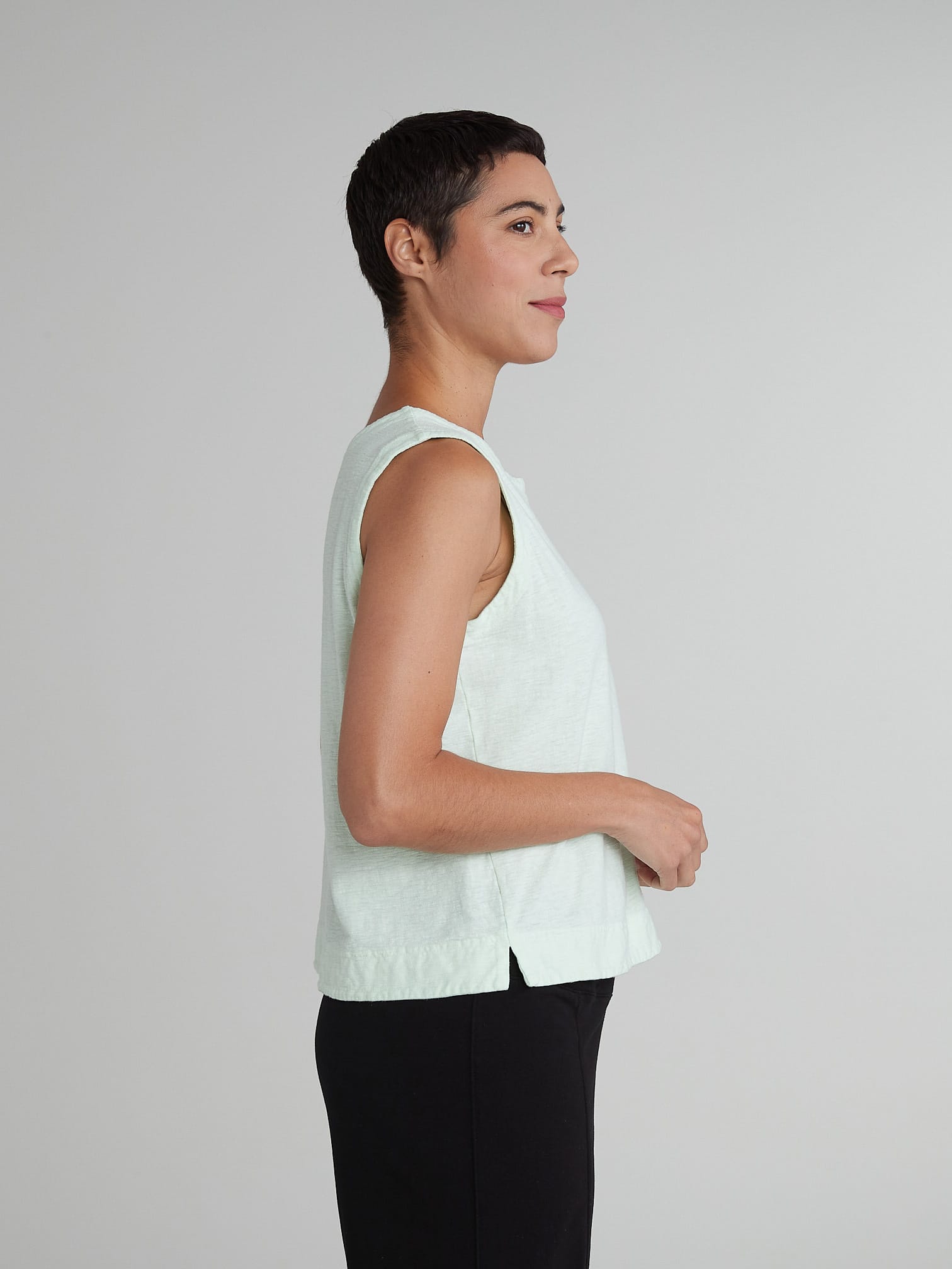 Cut Loose Tanks Cut Loose Cotton/Linen Wide Facing Shell - Multiple Colors Cut Loose Cotton/Linen Wide Facing Shell - Multiple Colors
