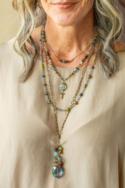 Anne Vaughan Designs Jewelry Necklaces Anne Vaughan Crisp Autumn Cluster Necklace 73735390 Anne Vaughan Crisp Autumn Cluster Necklace