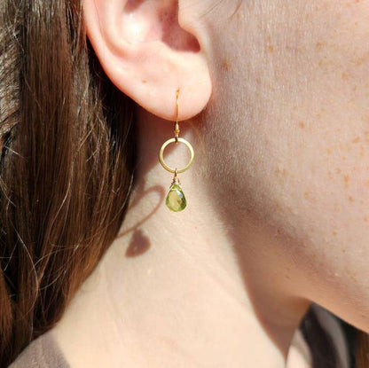 Edgy Petal Earrings Edgy Petal Delicate Peridot Gold Circle Earring Edgy Petal Delicate Peridot Gold Circle Earring