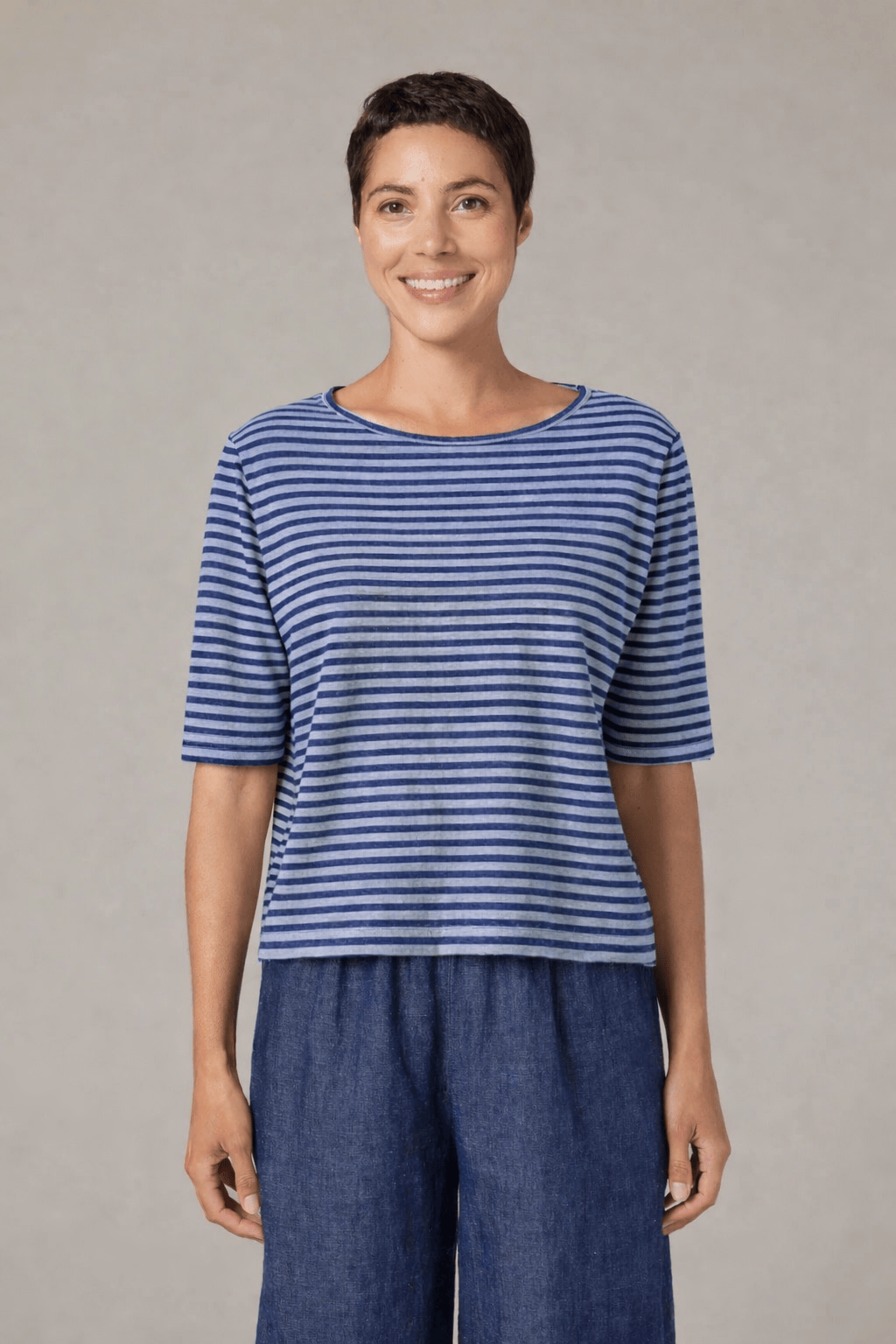 Cut Loose Tees Cut Loose Cotton/Linen Navy Stripe Elbow Top - Multiple Colors 27654366 Cut Loose Cotton/Linen Navy Stripe Elbow Top - Multiple Colors