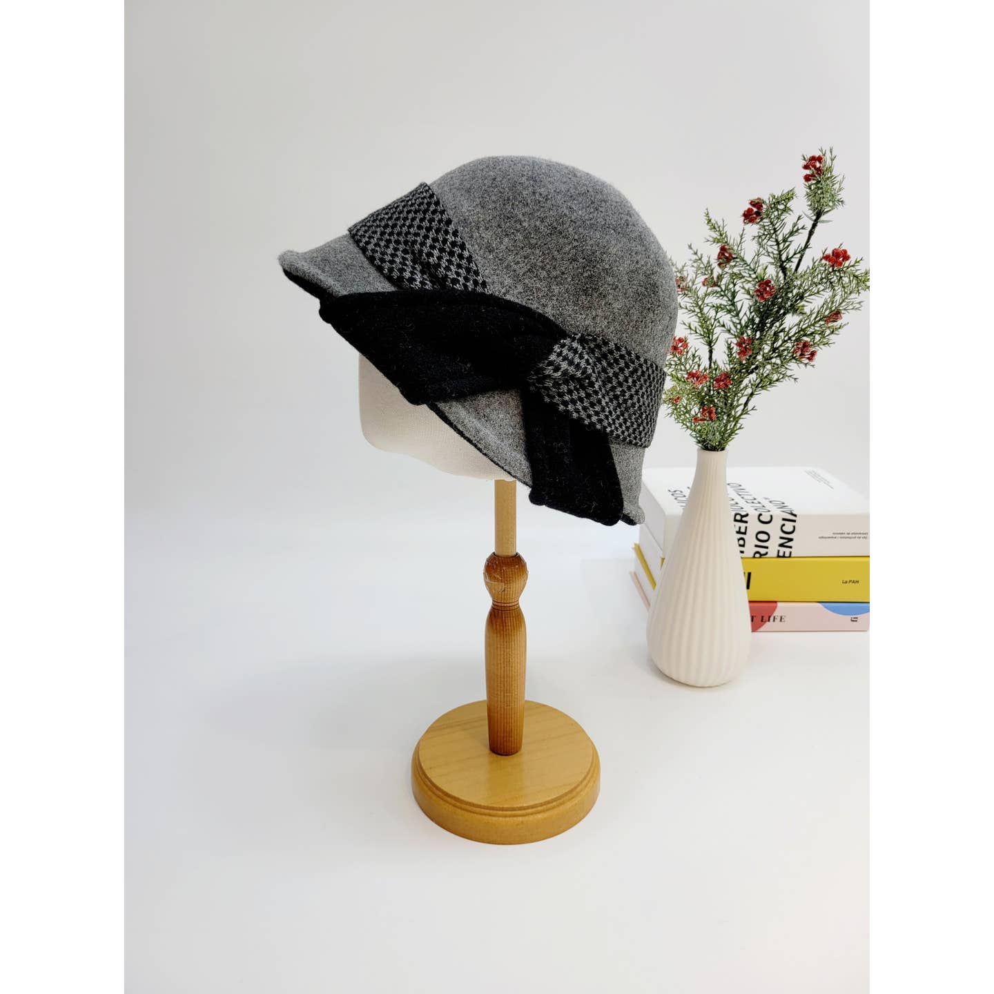 Comfortarians Bungee Bucket Hat with Ribbon - Multiple Colors