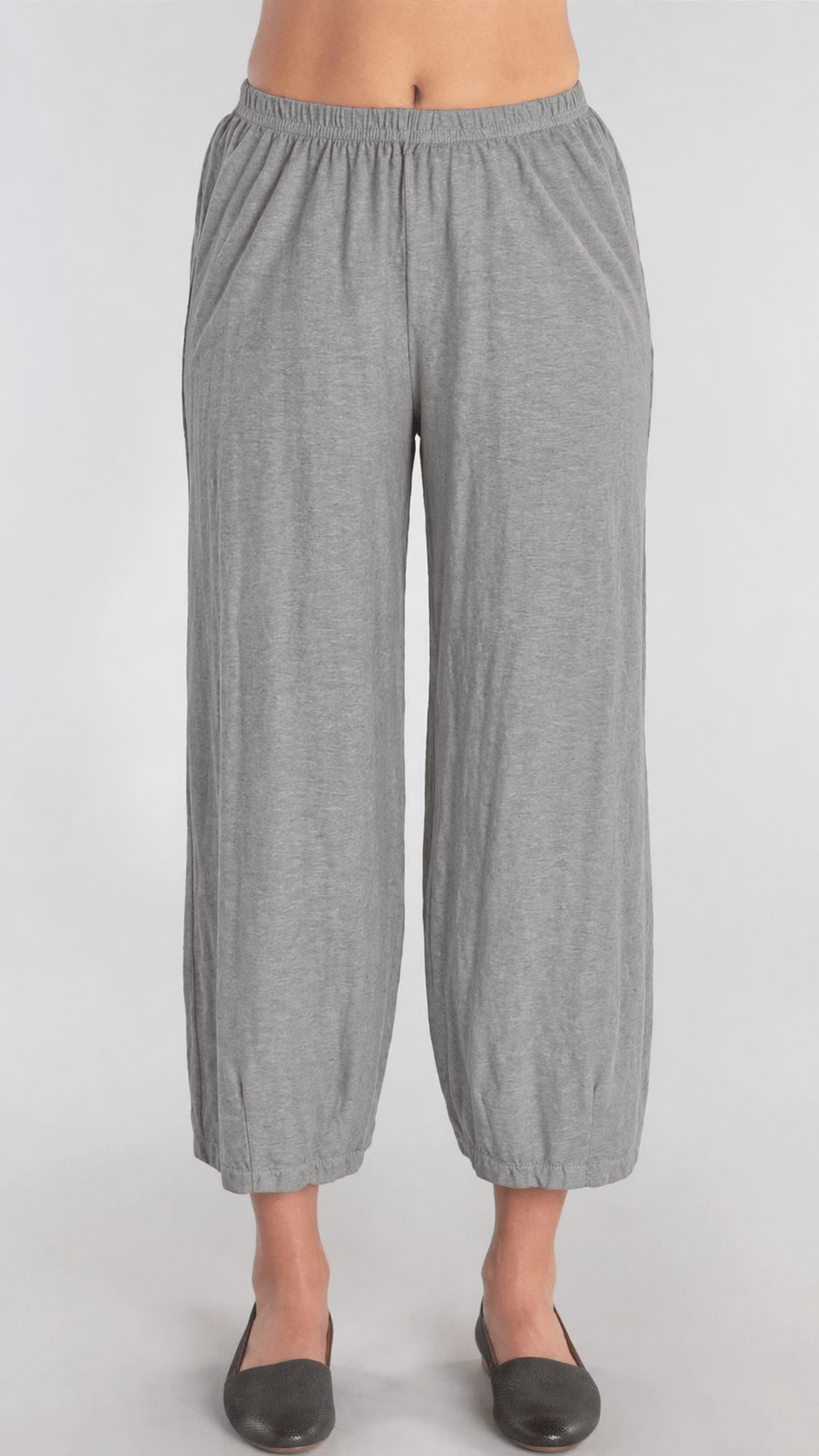 Cut Loose Pants Cut Loose Cotton/Linen Cropped Pant with Darts - Multiple Colors 19921374 Cut Loose Cotton/Linen Cropped Pant with Darts - Multiple Colors