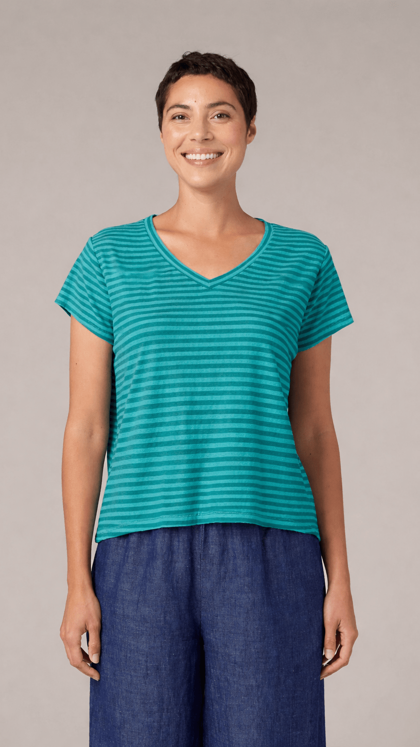 Cut Loose Tees Cut Loose Cotton/Linen Short Sleeve V-Neck Crop Tee - Multiple Colors 67284958 Cut Loose Cotton/Linen Short Sleeve V-Neck Crop Tee - Multiple Colors