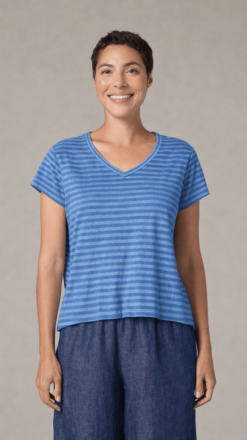 Cut Loose Tees Cut Loose Cotton/Linen Short Sleeve V-Neck Crop Tee - Multiple Colors 67317726 Cut Loose Cotton/Linen Short Sleeve V-Neck Crop Tee - Multiple Colors