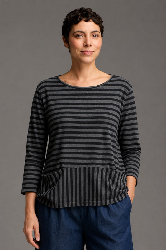 Cut Loose Tops Cut Loose Black Stripe Pocket Pullover 42229470 Cut Loose Black Stripe Pocket Pullover