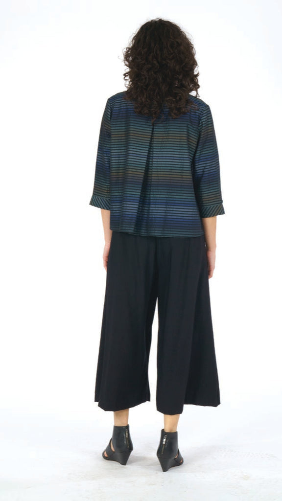 Niche Shimmer Stripe Twinbutton Top