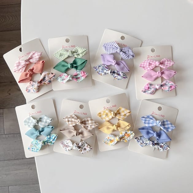 The Find Peaks Children's Accessories The Find Peaks Floral Fabric Bow Hair Clips - Multiple Color The Find Peaks Floral Fabric Bow Hair Clips - Multiple Color