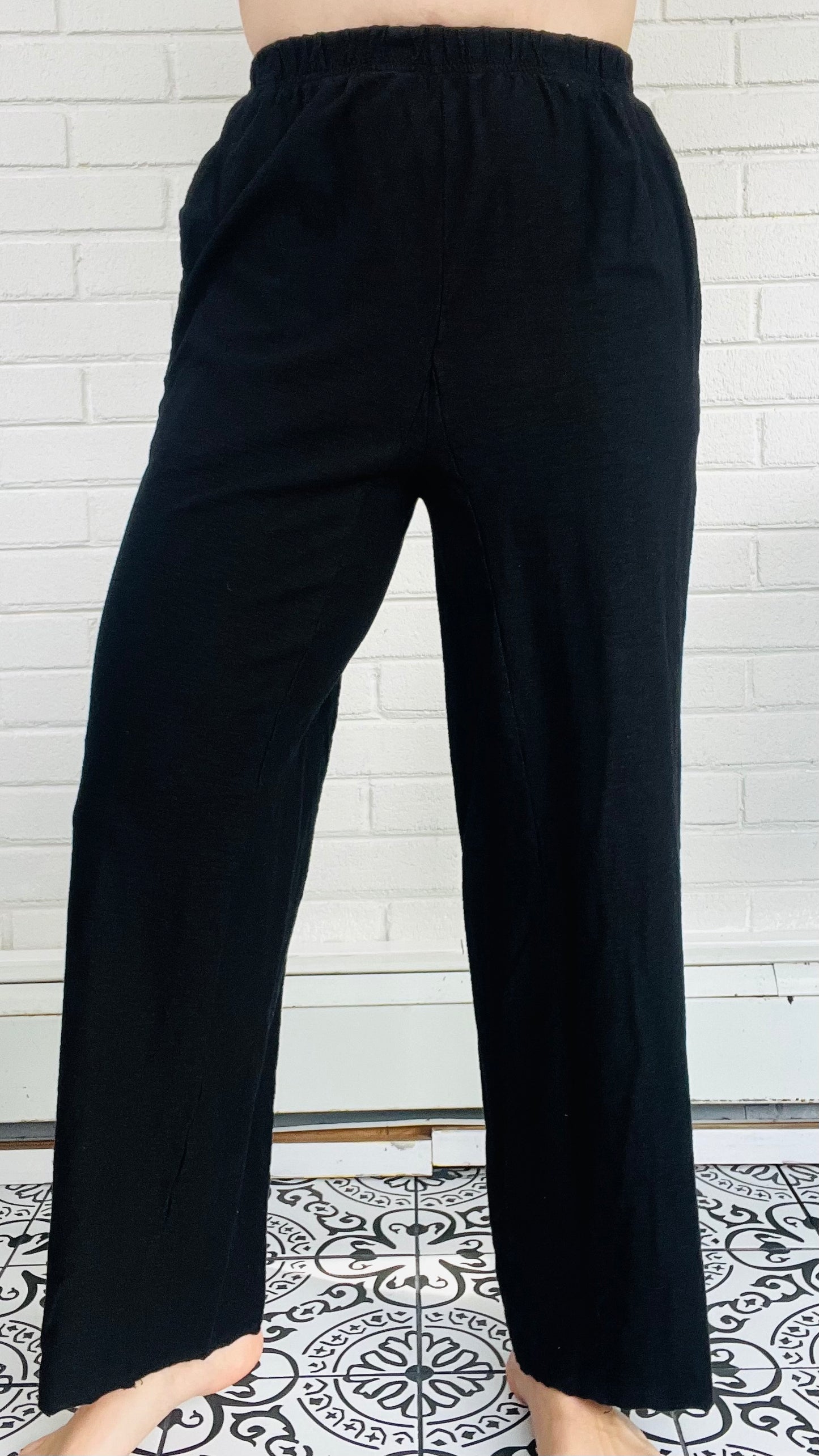 Cut Loose Cotton Linen Raw Hem Barrel Pant