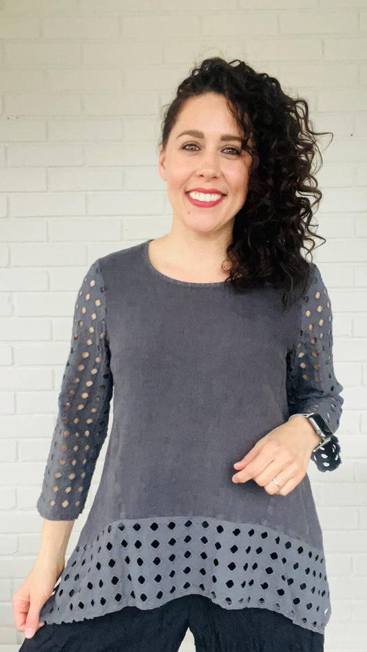 Fenini Linen Eyelet Top