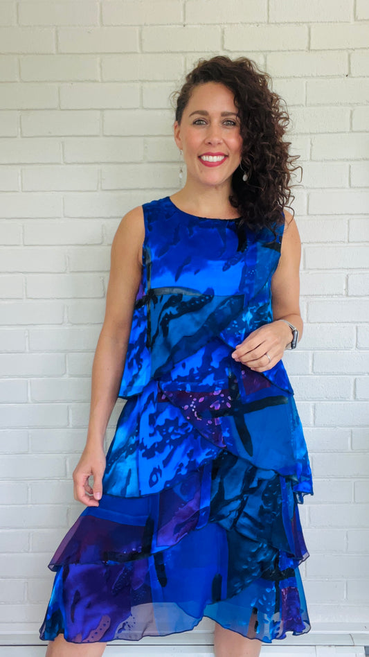 Ammpoure Sleeveless Tulip Dress - Multiple Prints