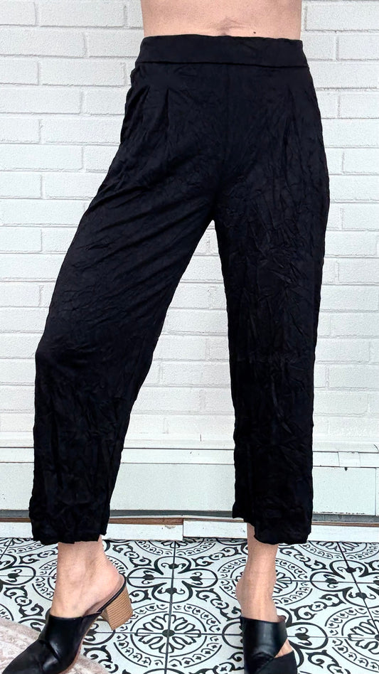 Shana Apparel Pants Shana Apparel Cropped  Crinkle Pant 18491358 Shana Apparel Cropped  Crinkle Pant