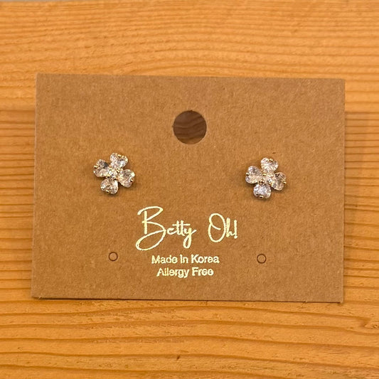 Betty Oh Jewelry Earrings Betty Oh Flower Post Earrings 15354590 Betty Oh Flower Post Earrings