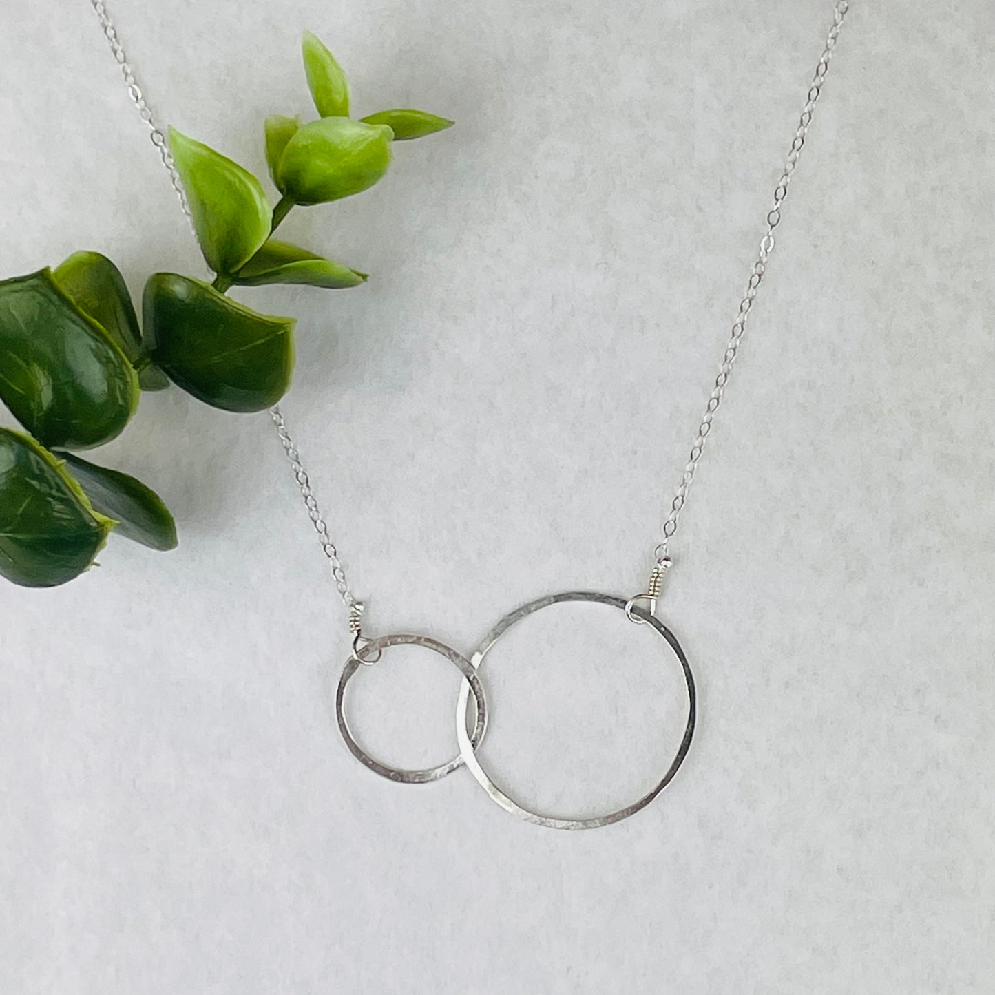 Metamorphosis Metals Interlocked Circles Necklace - Multiple Metals