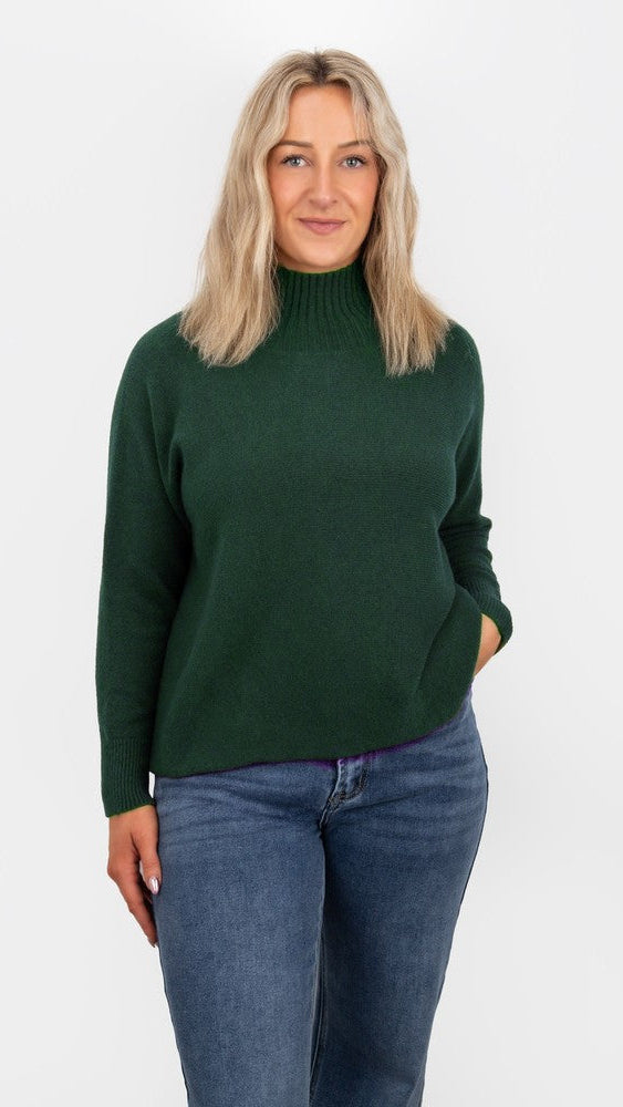 Amazing Jolie Crop Mock - Multiple Colors