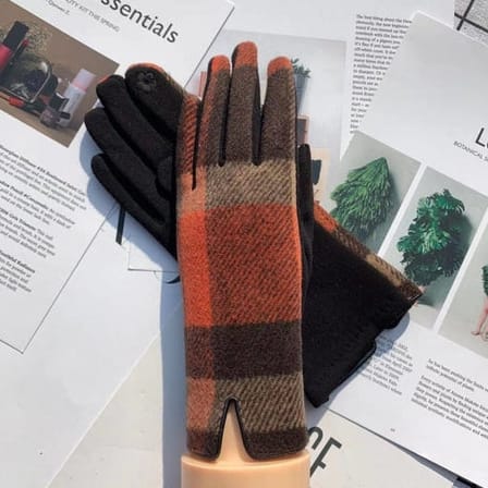 Funkyrel Limited Gloves Soft Plaid Touchscreen Gloves - Multiple Colors 72067038 Soft Plaid Touchscreen Gloves - Multiple Colors