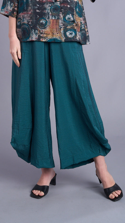 Shana Apparel Airflow Solid Lantern Pant- Multiple Colors