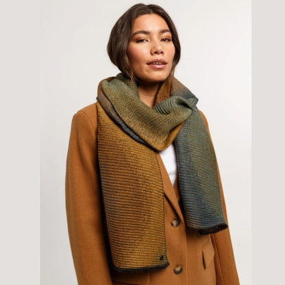 Fraas Twilight Shine Plisse Scarf