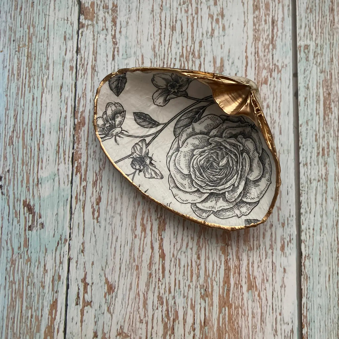 Serenity Shells Dish - Multiple Prints