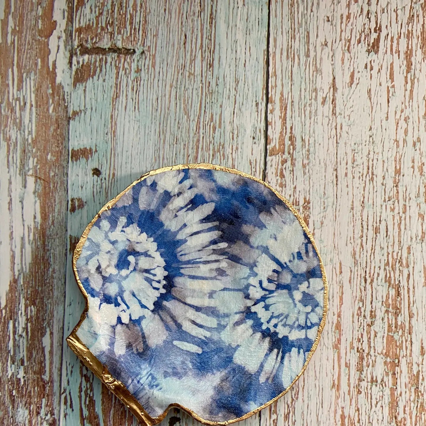 Serenity Shells Dish - Multiple Prints