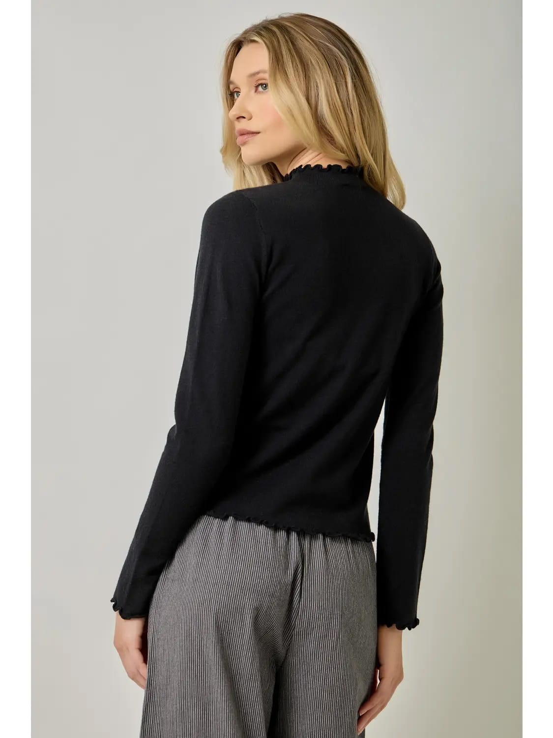 Mystree Sweaters Mystree Lettuce Edge Essential Sweater Mystree Lettuce Edge Essential Sweater
