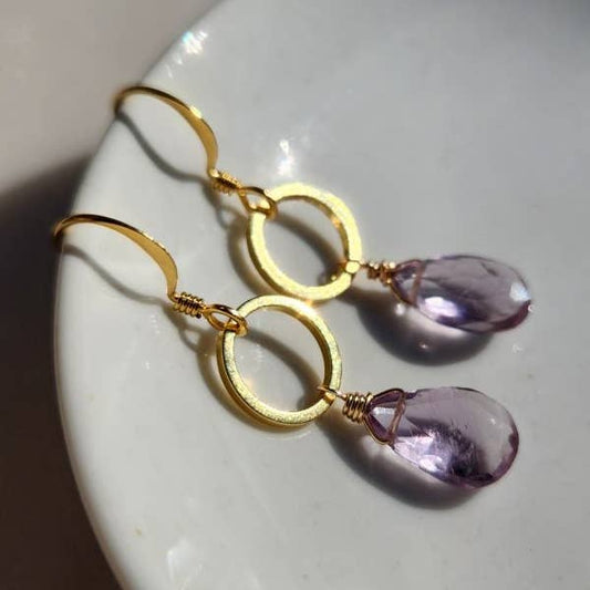 Edgy Petal Light Amethyst Gold Circle Earrings