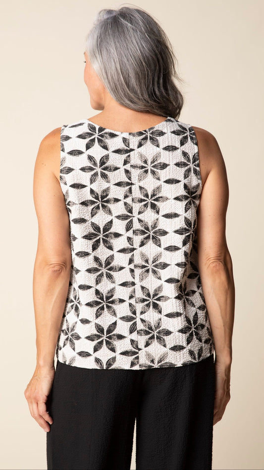 Habitat Tanks Habitat Crinkle Crepe Flower Mix Pleat Tank Habitat Crinkle Crepe Flower Mix Pleat Tank