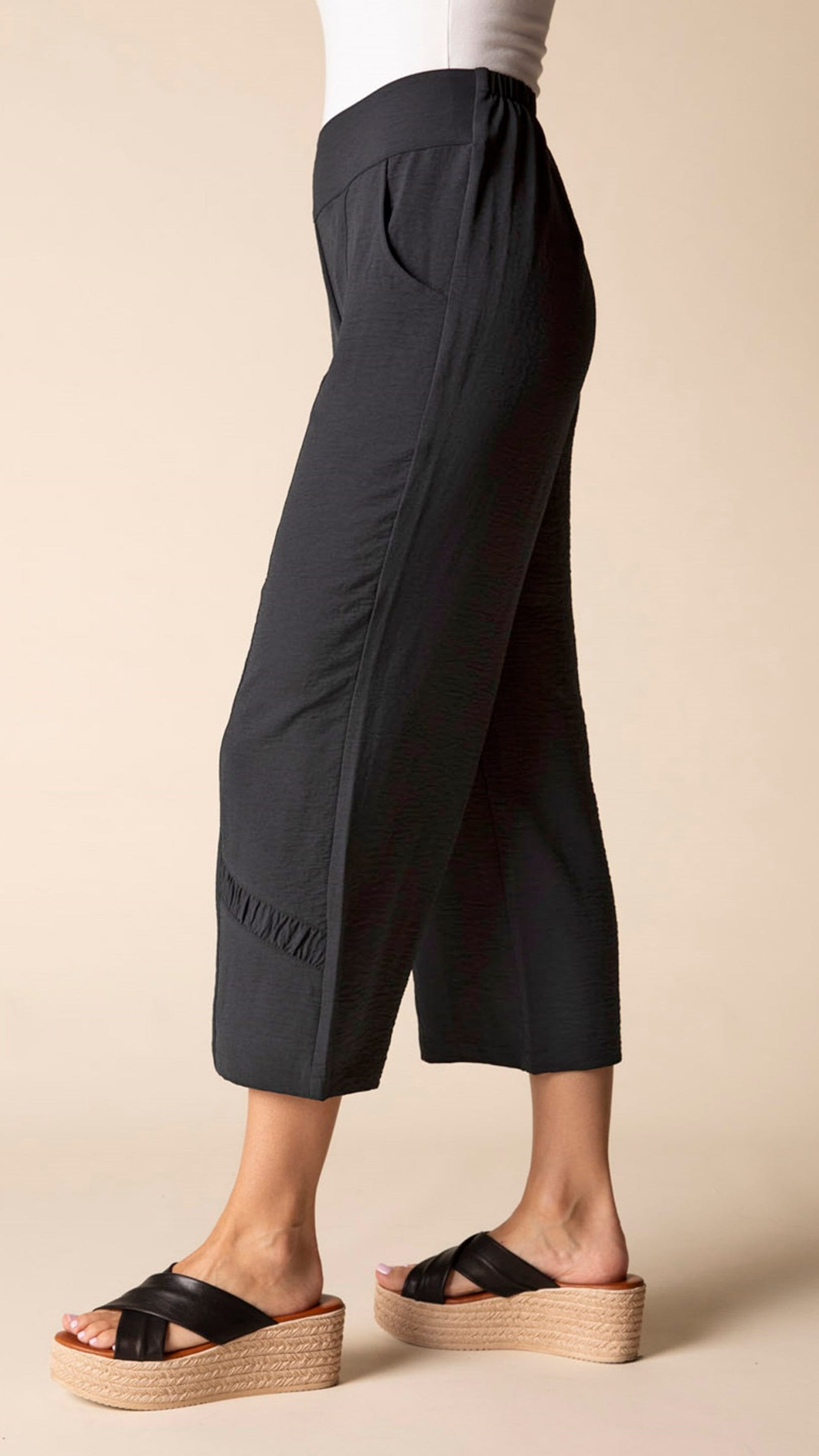 Habitat Pants Habitat Shirred Crop Pant Habitat Shirred Crop Pant