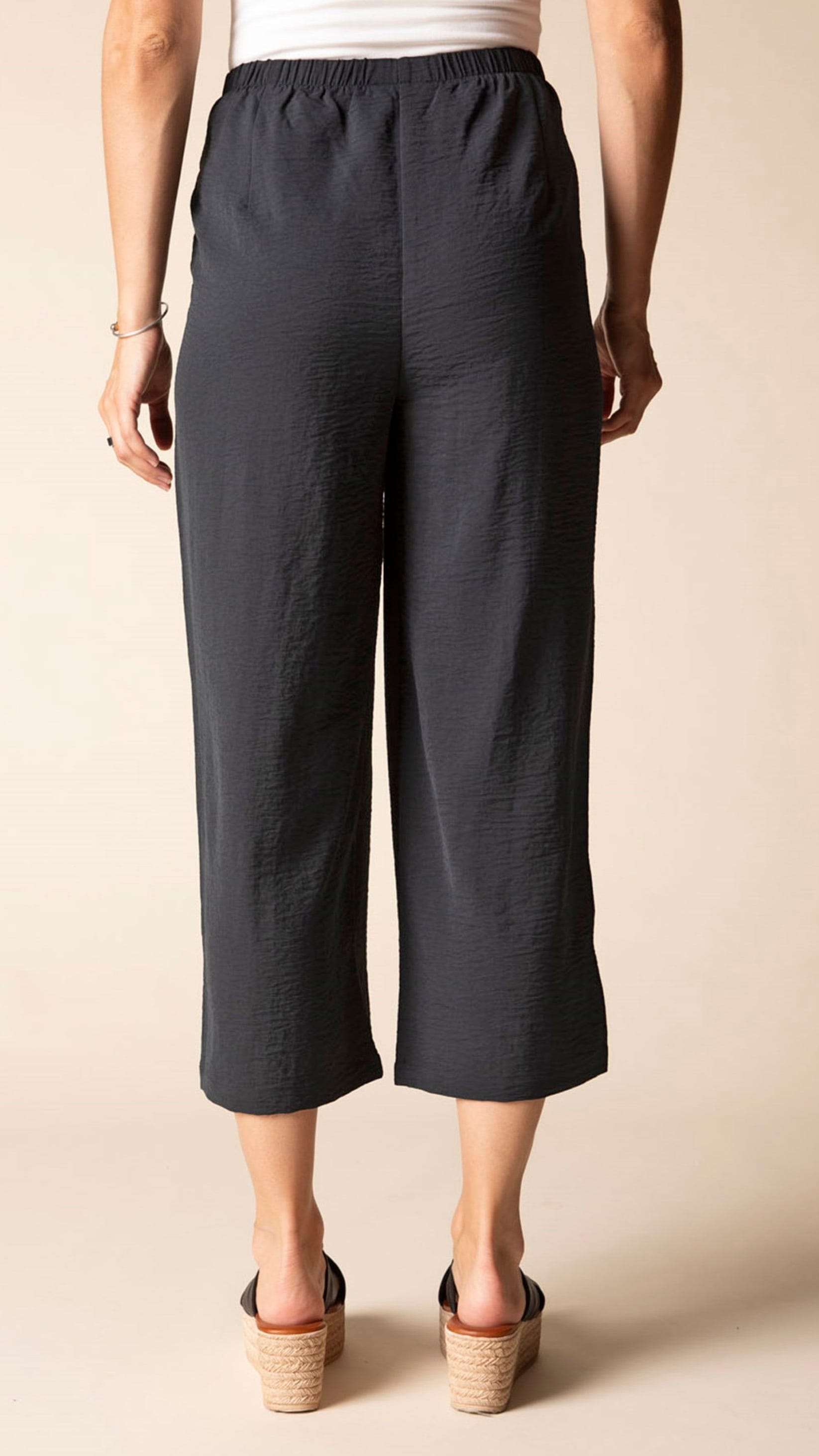 Habitat Pants Habitat Shirred Crop Pant Habitat Shirred Crop Pant