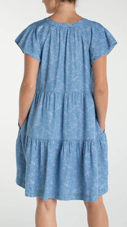 Liverpool Dresses Liverpool Tiered Flutter Sleeve Dress Liverpool Tiered Flutter Sleeve Dress