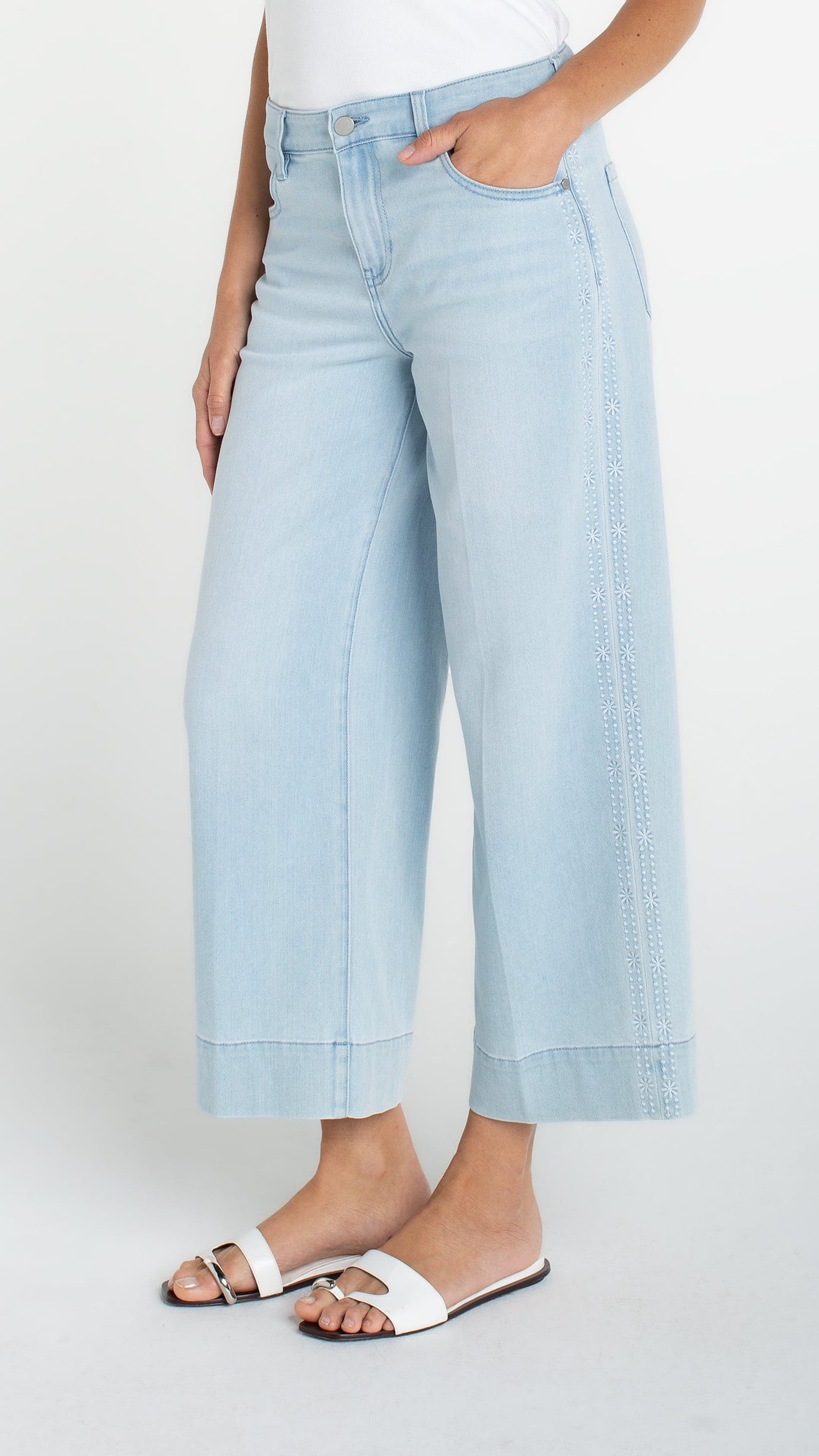 Liverpool Pants Liverpool Stride Crop Wide Leg w/ Embroidered Side Seam Liverpool Stride Crop Wide Leg w/ Embroidered Side Seam